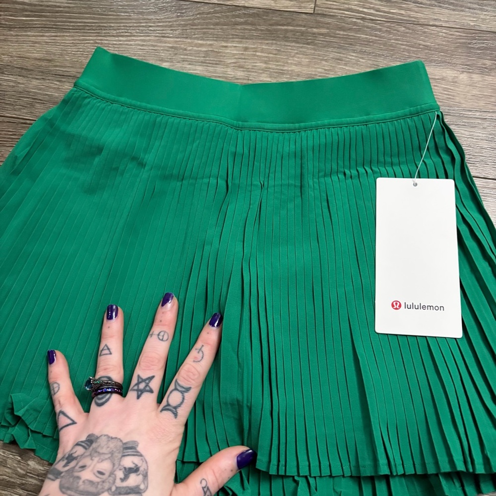 NWT Lululemon Varsity High-Rise Pleated Tennis Skirt *13” (Raceway Green) Size 4 - Picture 5 of 8
